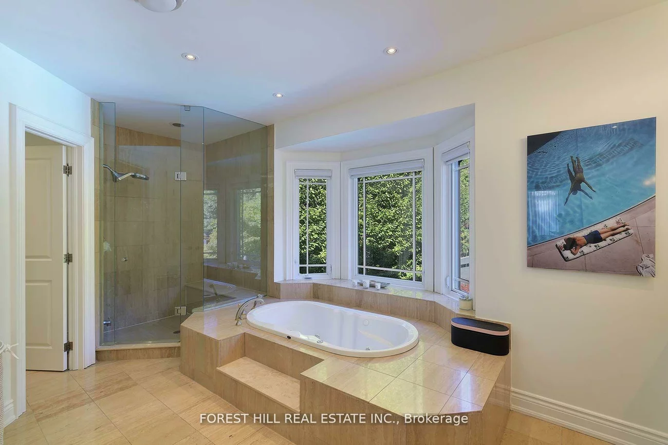 34, Forest Ridge, Forest Hill North, Toronto