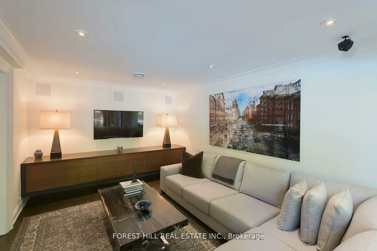 34, Forest Ridge, Forest Hill North, Toronto