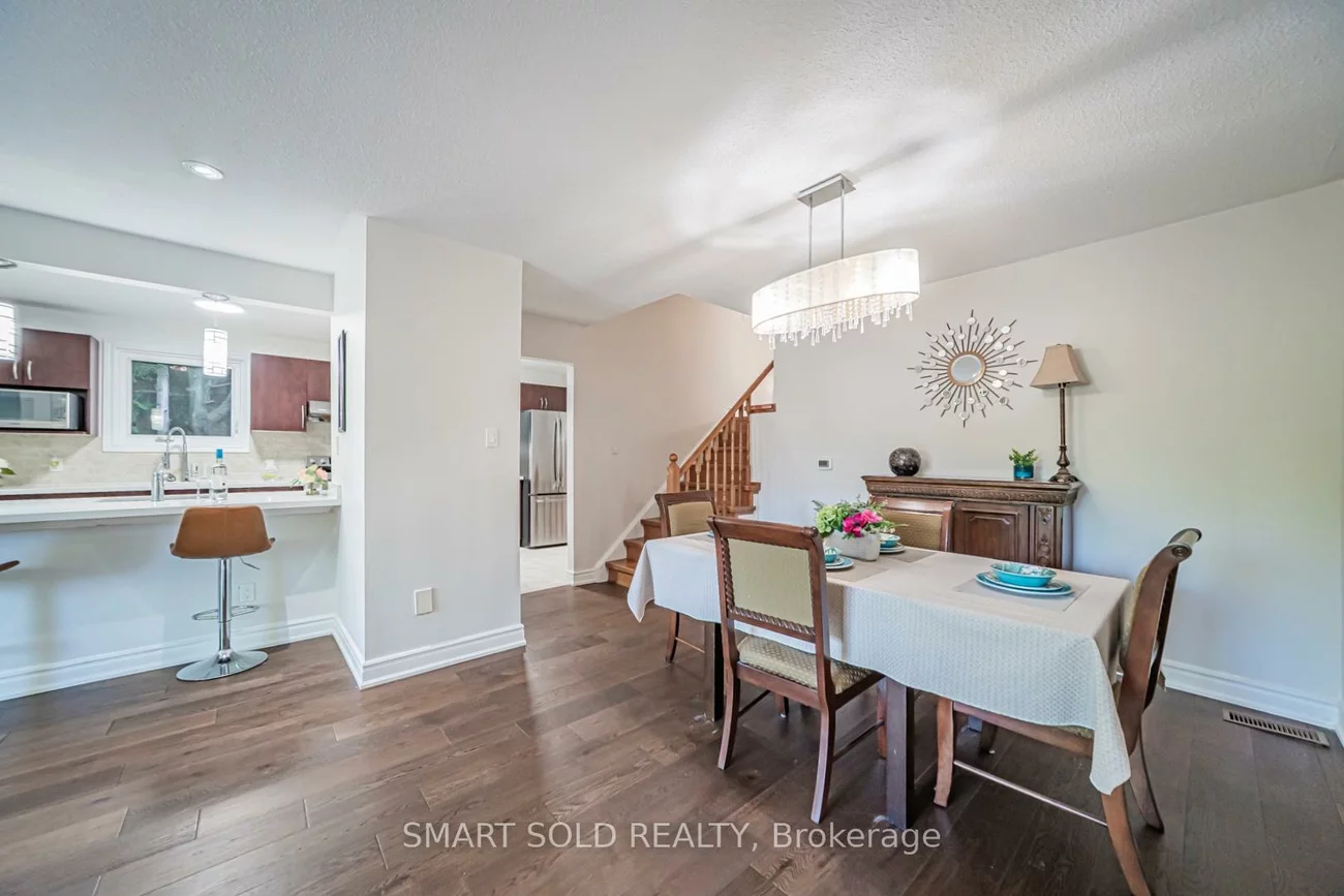 151, Silas Hill, Don Valley Village, Toronto