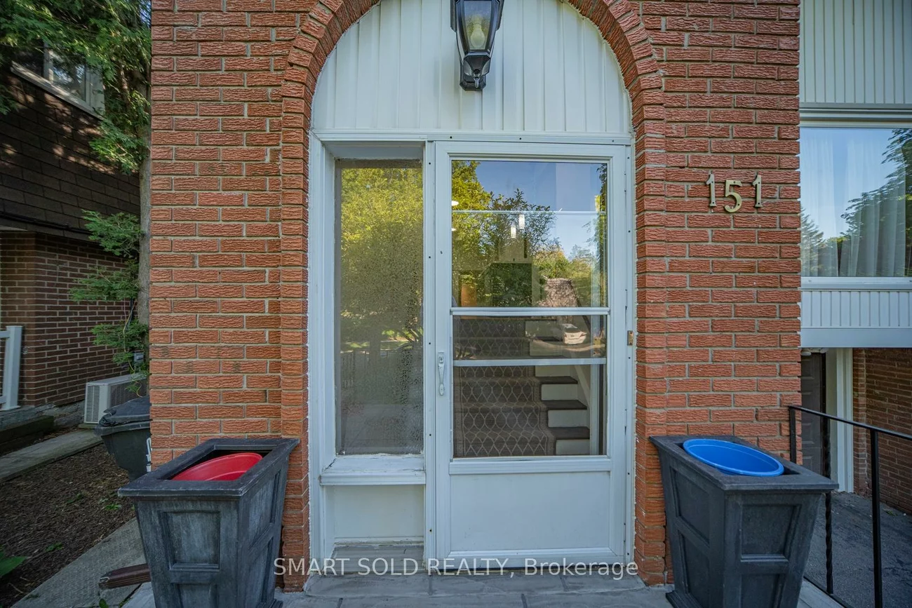 151, Silas Hill, Don Valley Village, Toronto
