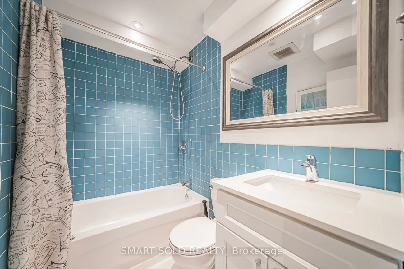 151, Silas Hill, Don Valley Village, Toronto