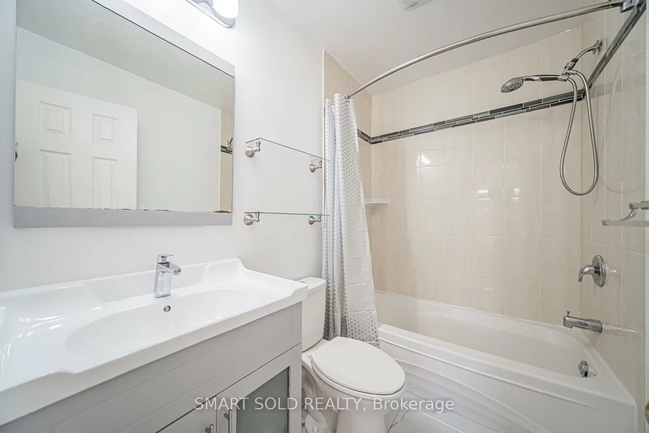 151, Silas Hill, Don Valley Village, Toronto