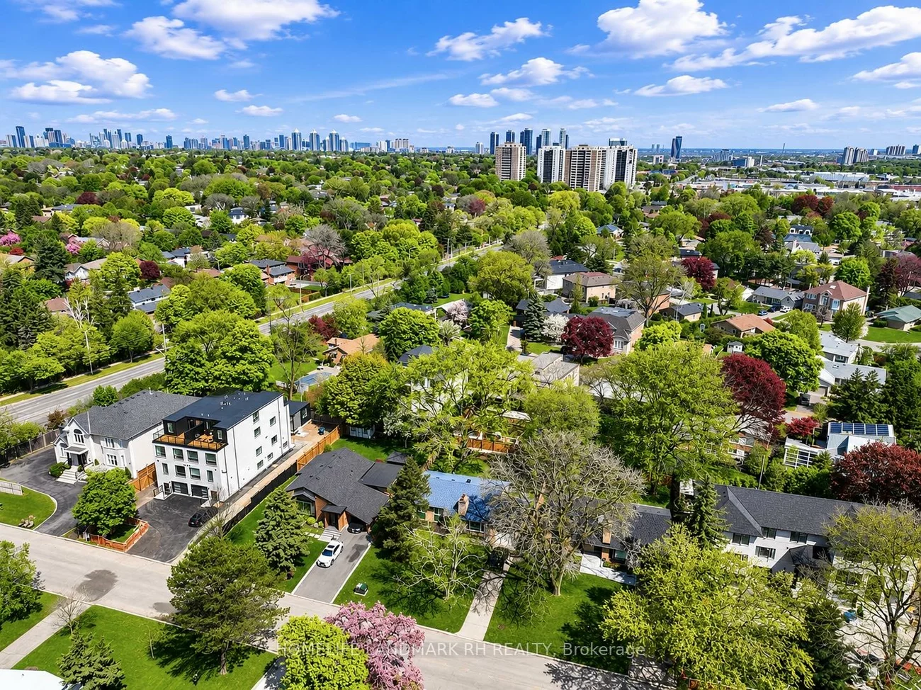 8, Southwell, Banbury-Don Mills, Toronto