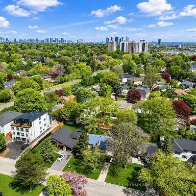 8, Southwell, Banbury-Don Mills, Toronto
