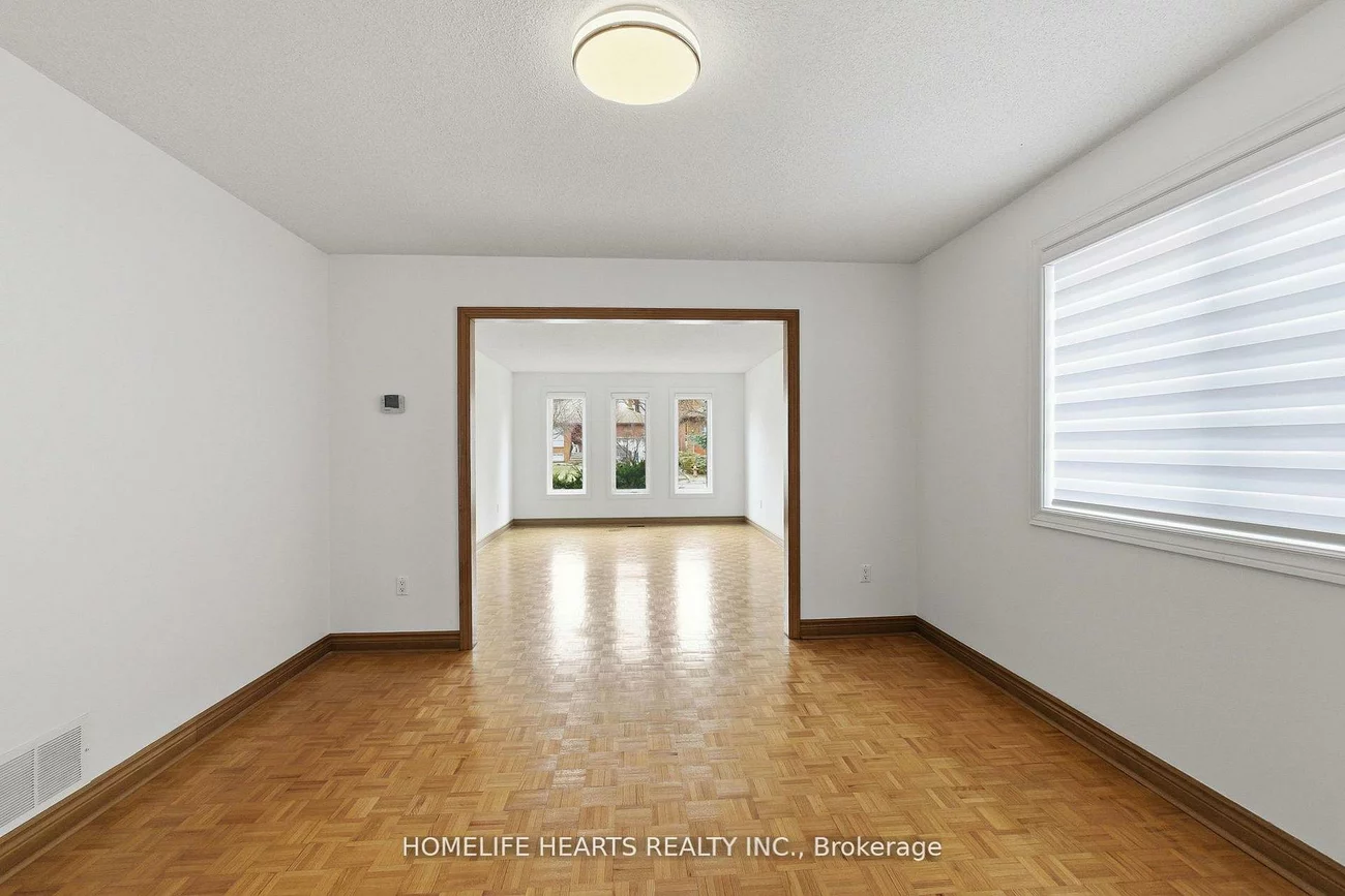 107, Pemberton, Newtonbrook East, Toronto
