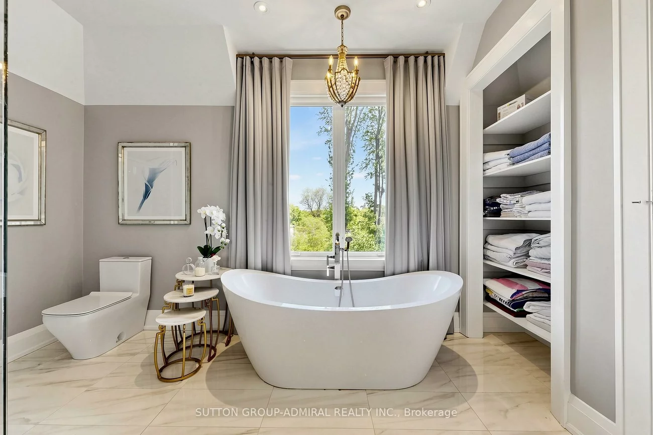 219, Florence, Lansing-Westgate, Toronto
