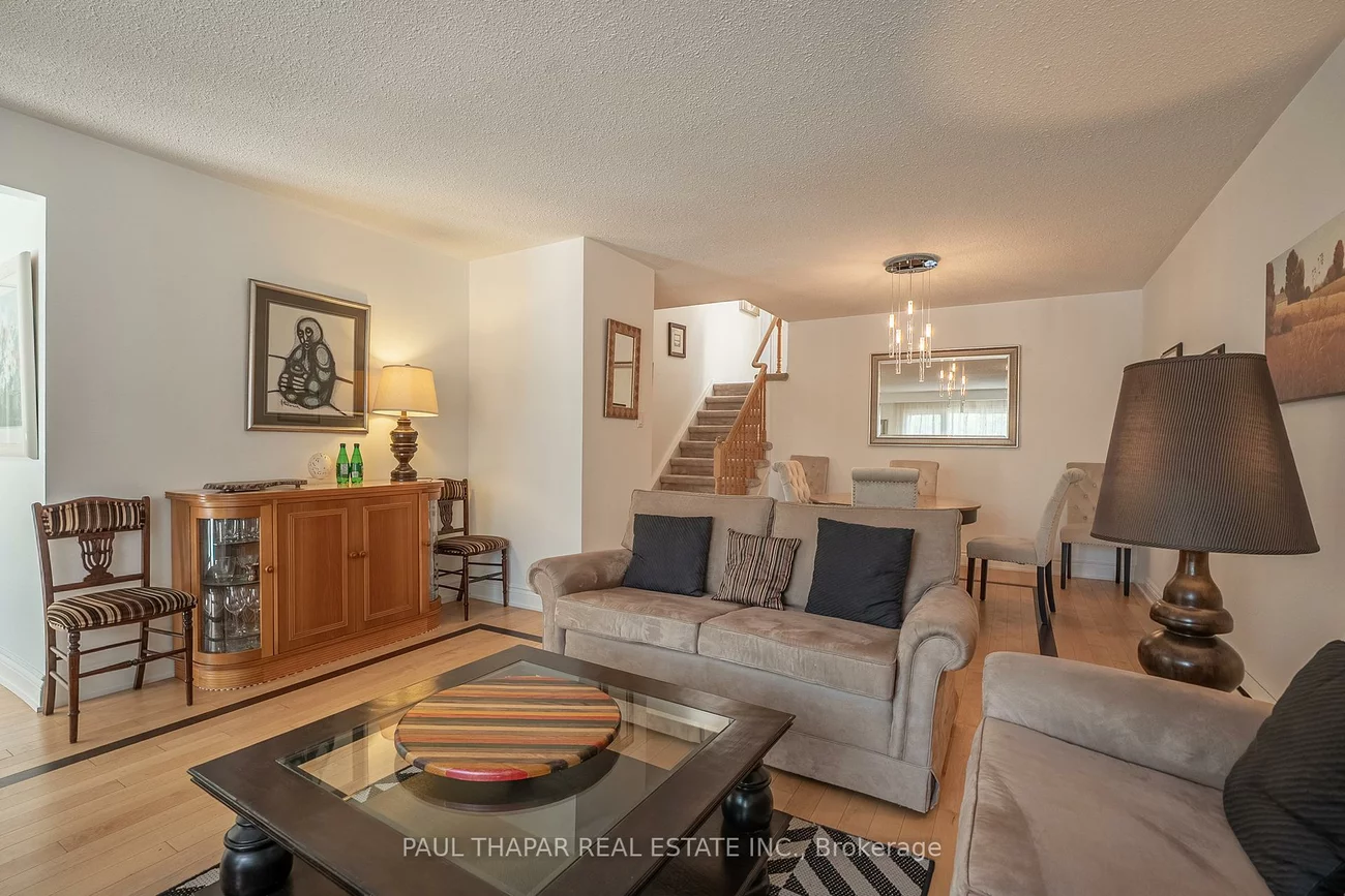 147, Silas Hill, Don Valley Village, Toronto