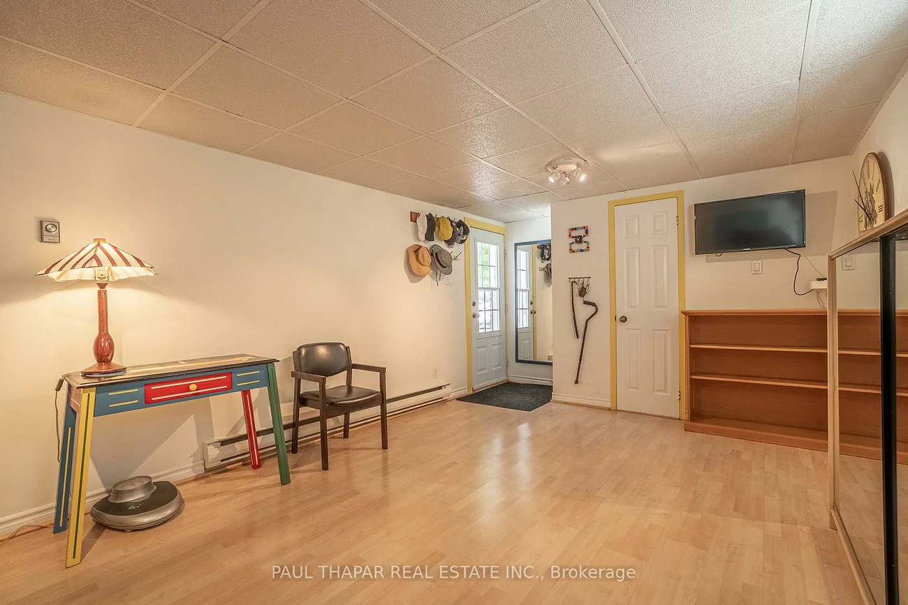 147, Silas Hill, Don Valley Village, Toronto