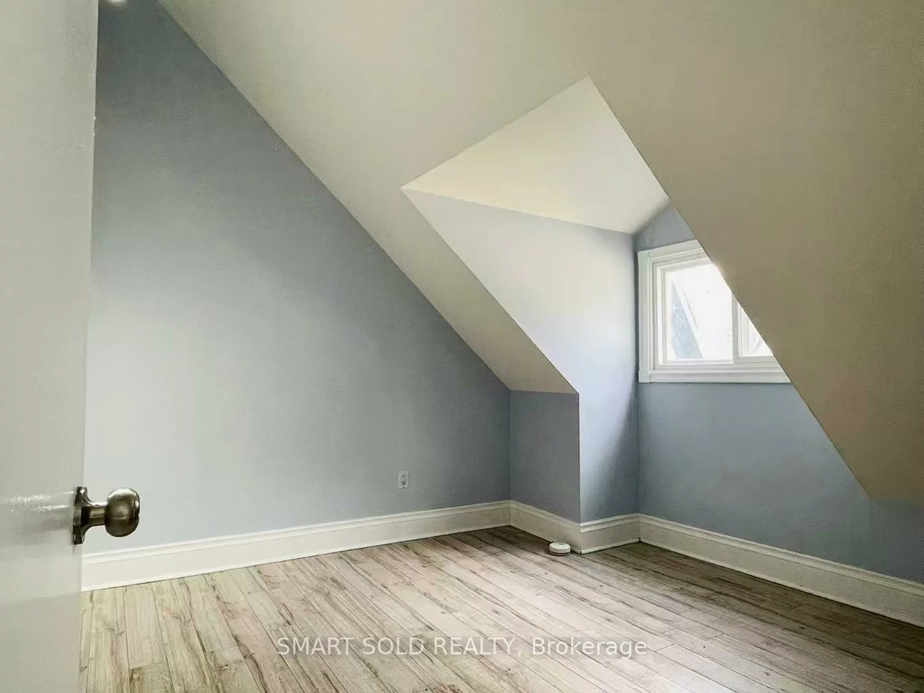42, Amelia, Cabbagetown-South St. James Town, Toronto