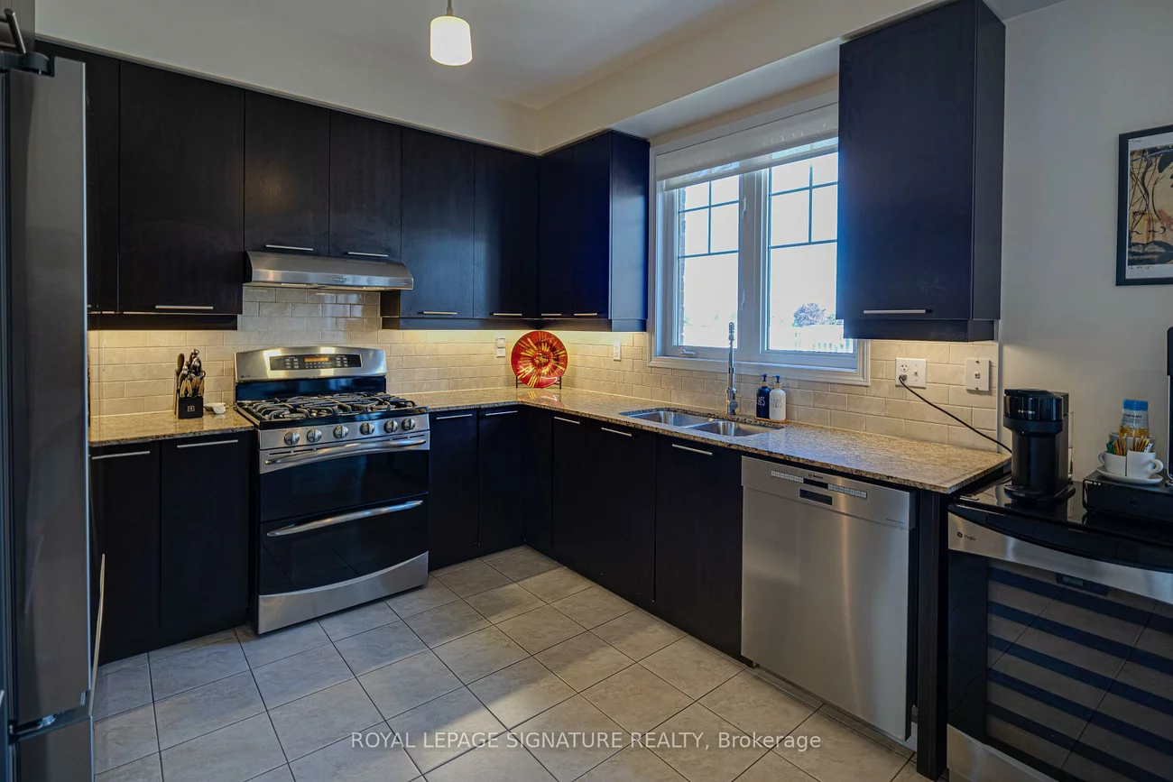 6, Collip, Victoria Village, Toronto