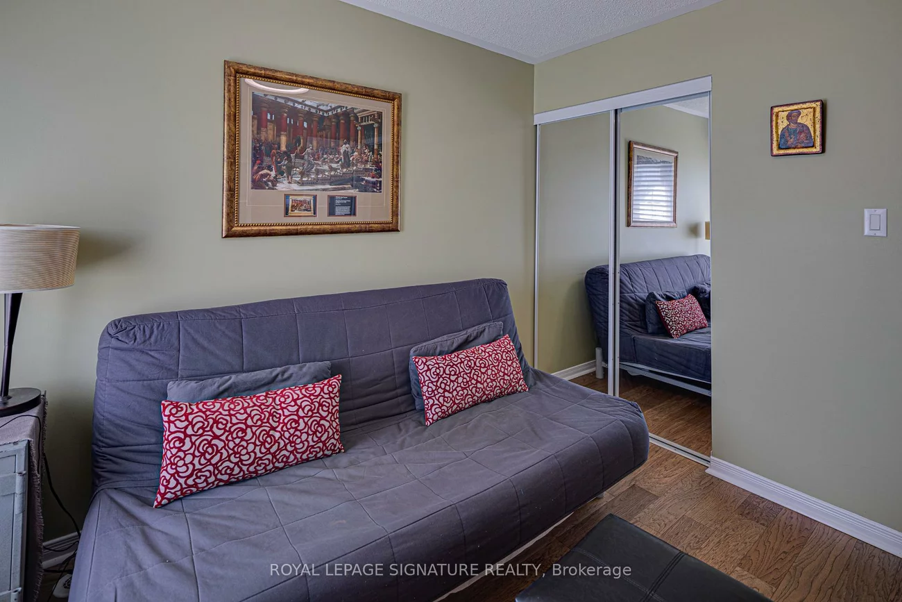 6, Collip, Victoria Village, Toronto
