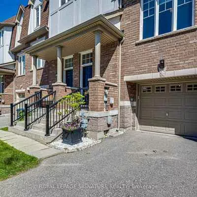 6, Collip, Victoria Village, Toronto