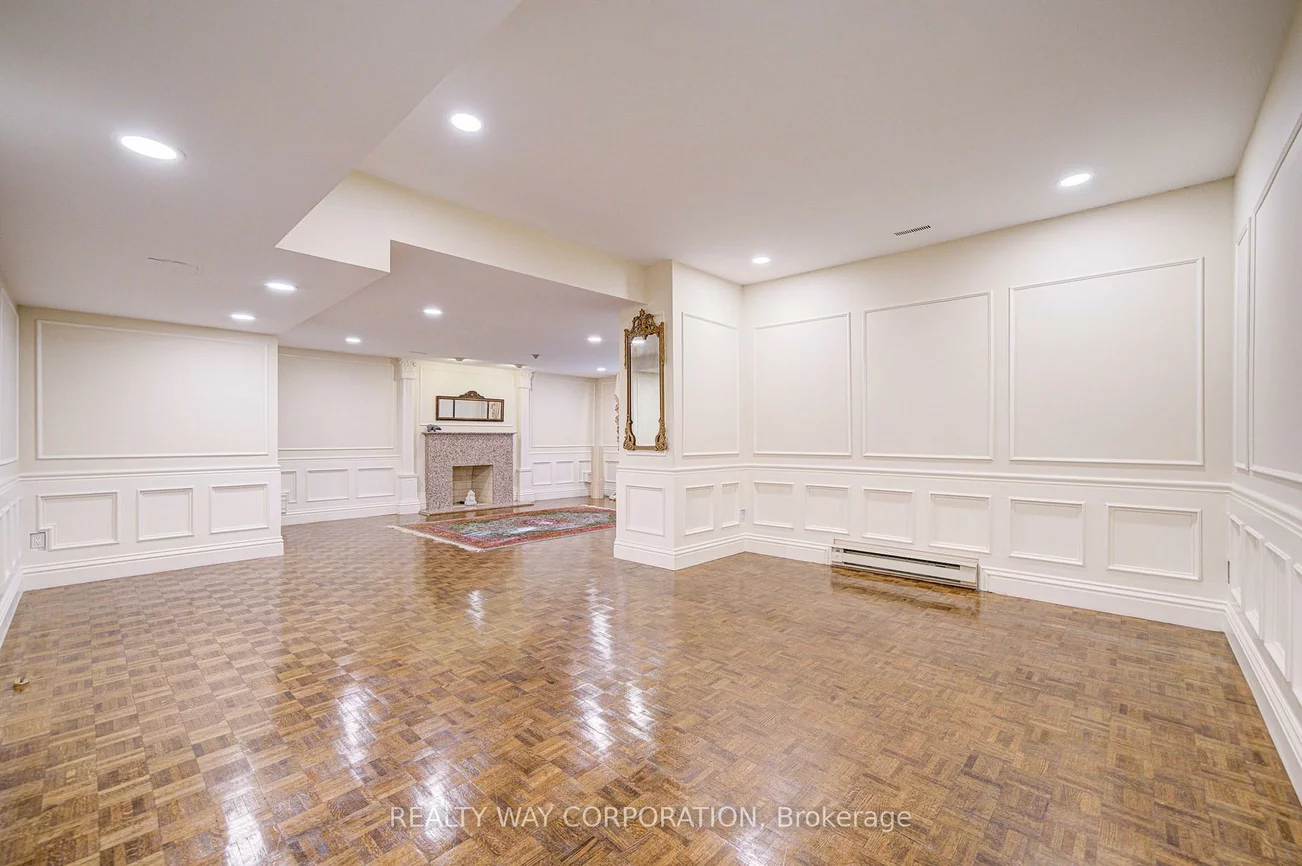 17, Heathcote, St. Andrew-Windfields, Toronto