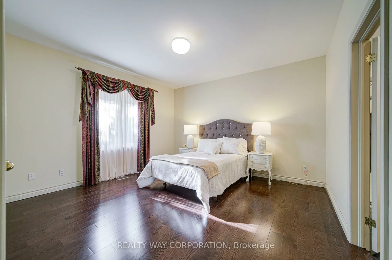 17, Heathcote, St. Andrew-Windfields, Toronto