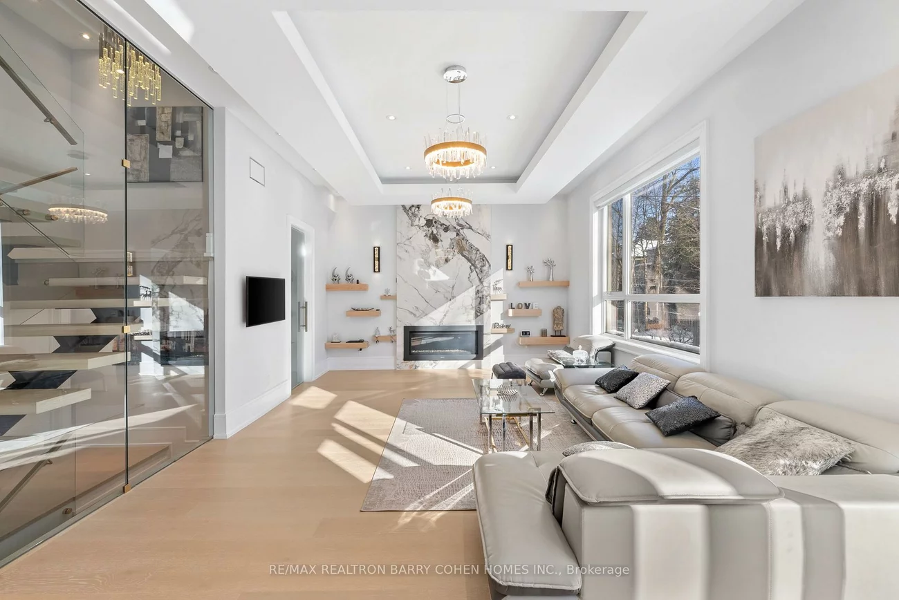 615, Briar Hill, Forest Hill North, Toronto