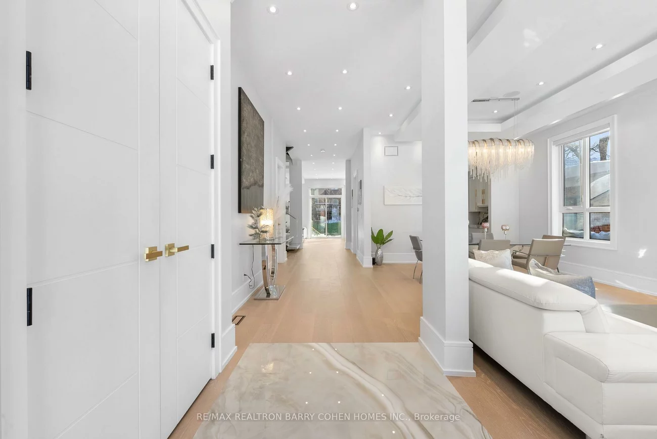 615, Briar Hill, Forest Hill North, Toronto