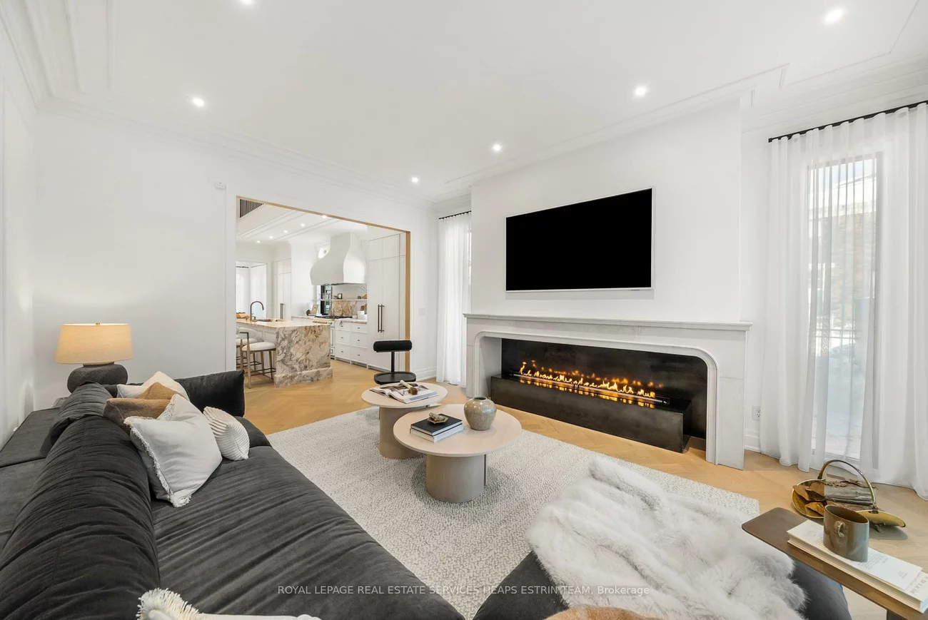 23, Lippincott, Kensington-Chinatown, Toronto