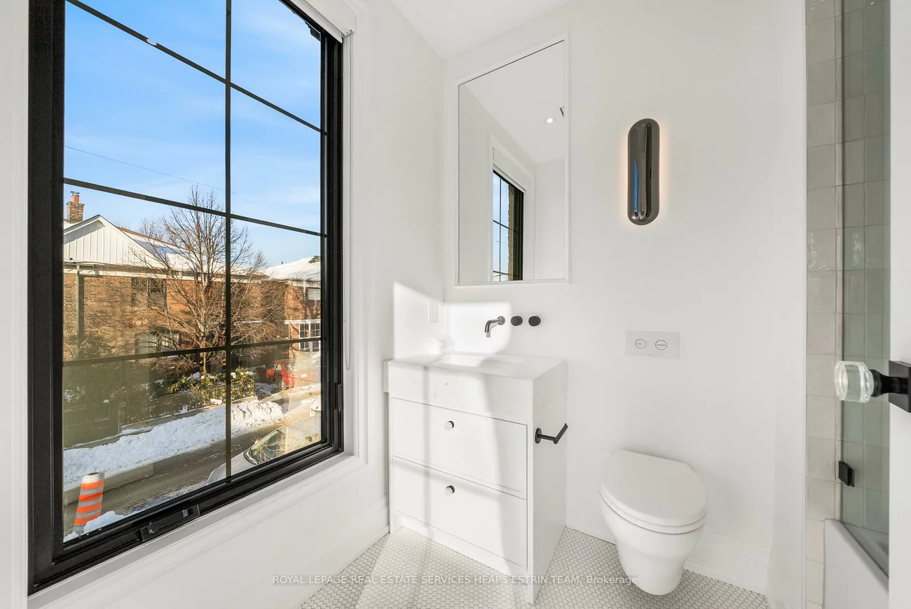 23, Lippincott, Kensington-Chinatown, Toronto