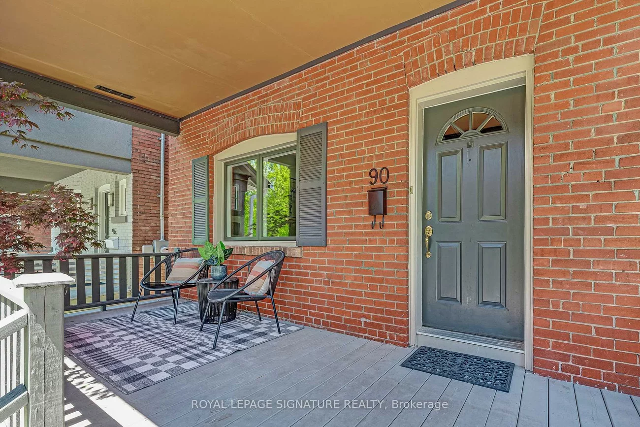90, Roselawn, Yonge-Eglinton, Toronto