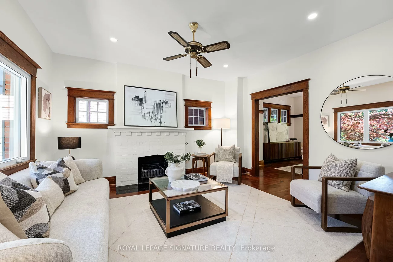 90, Roselawn, Yonge-Eglinton, Toronto