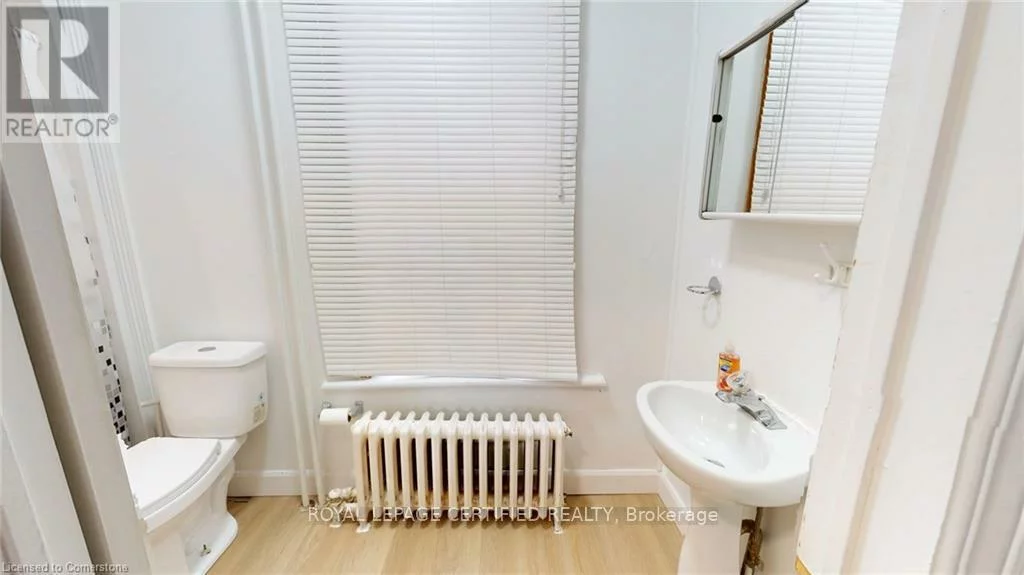 36, Mitchell, Niagara, Toronto
