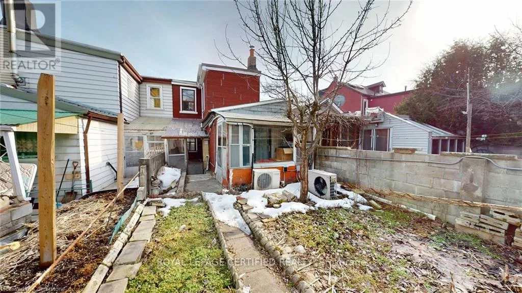 36, Mitchell, Niagara, Toronto