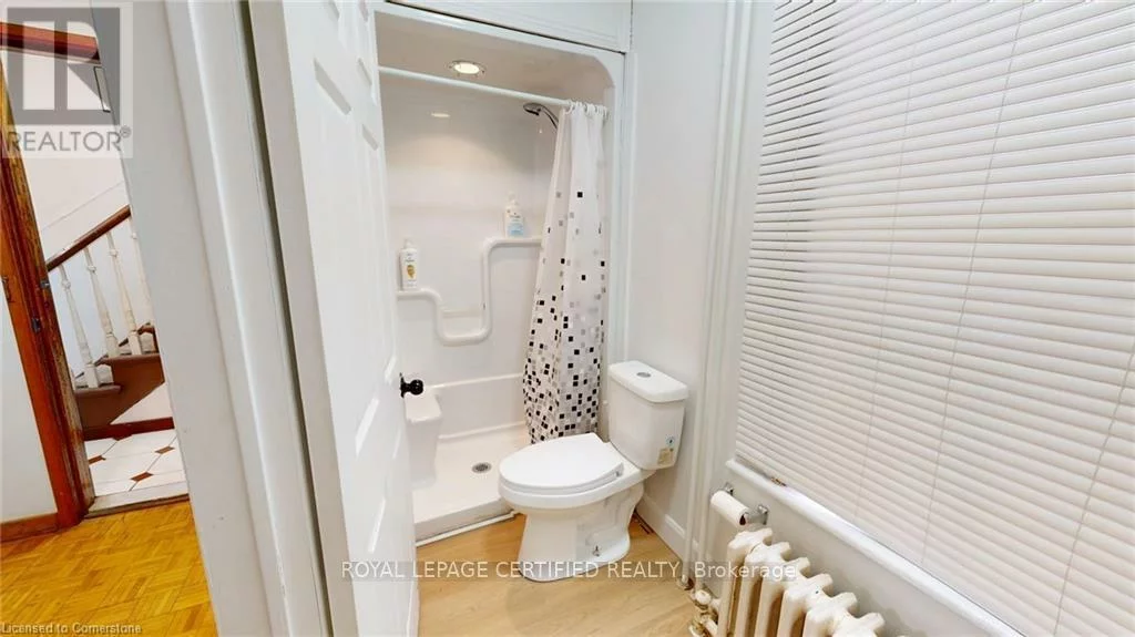 36, Mitchell, Niagara, Toronto