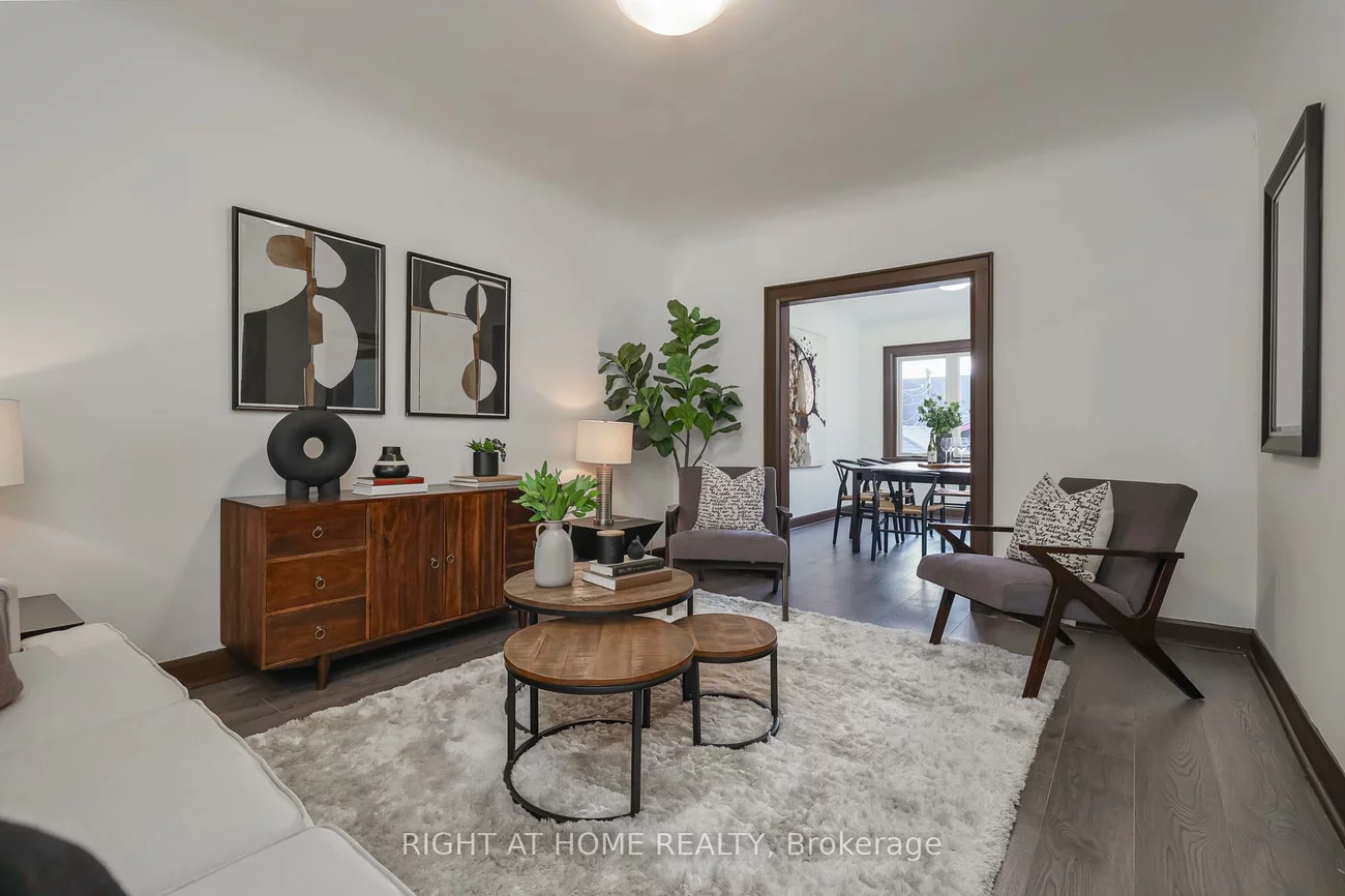 20, Winona, Wychwood, Toronto