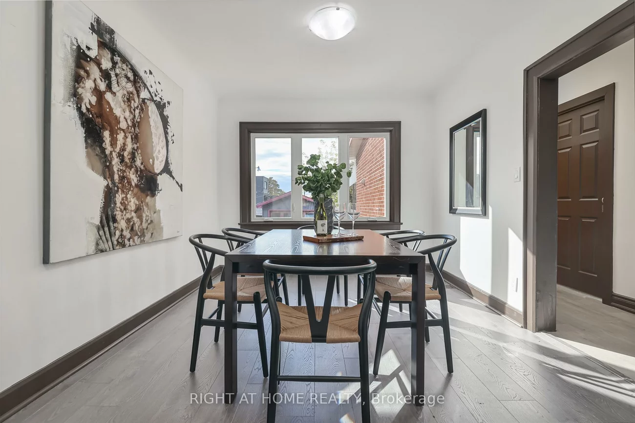 20, Winona, Wychwood, Toronto