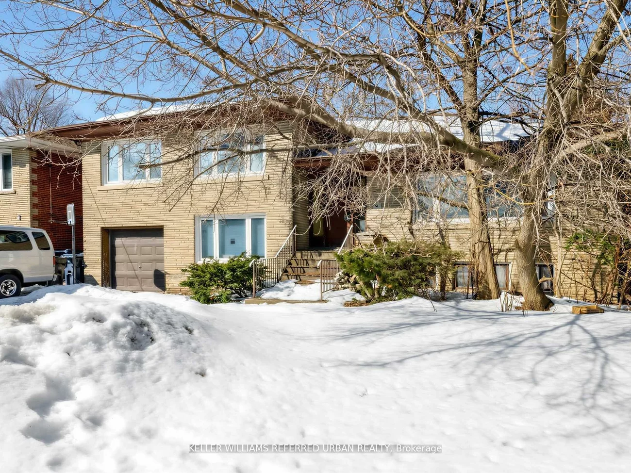 14, Frontenac, Bedford Park-Nortown, Toronto