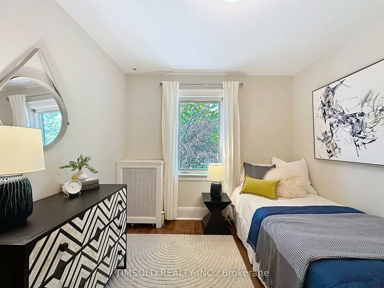 29, Tarlton, Forest Hill South, Toronto
