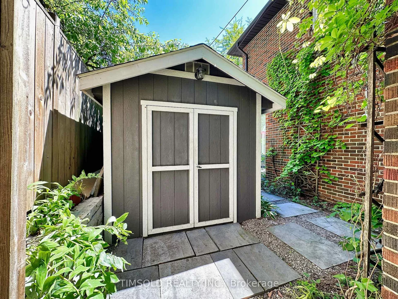 29, Tarlton, Forest Hill South, Toronto