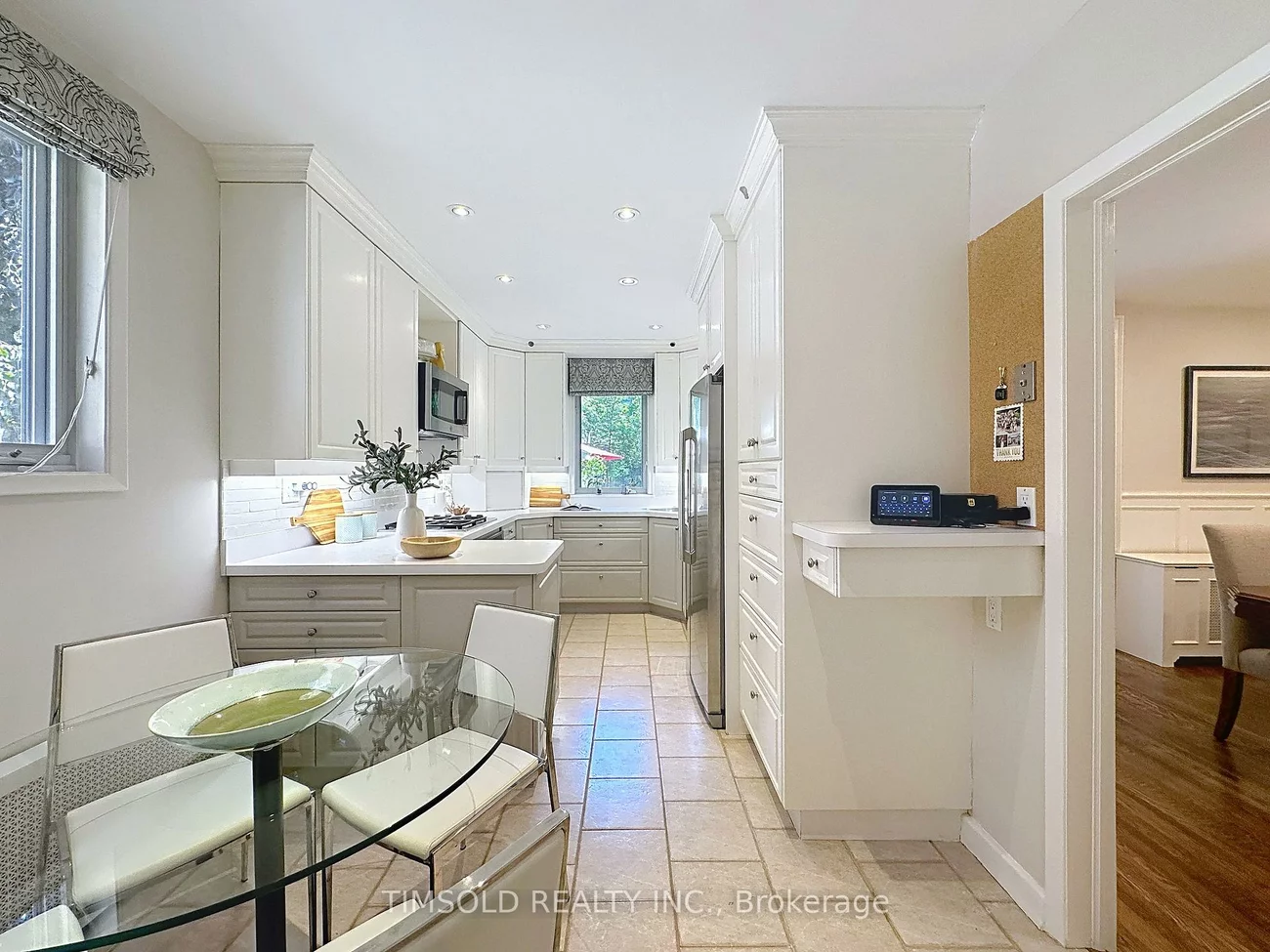 29, Tarlton, Forest Hill South, Toronto