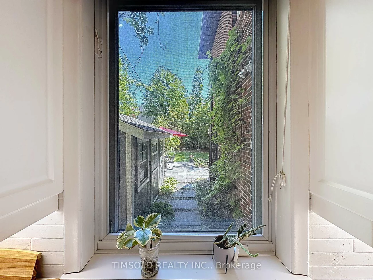 29, Tarlton, Forest Hill South, Toronto