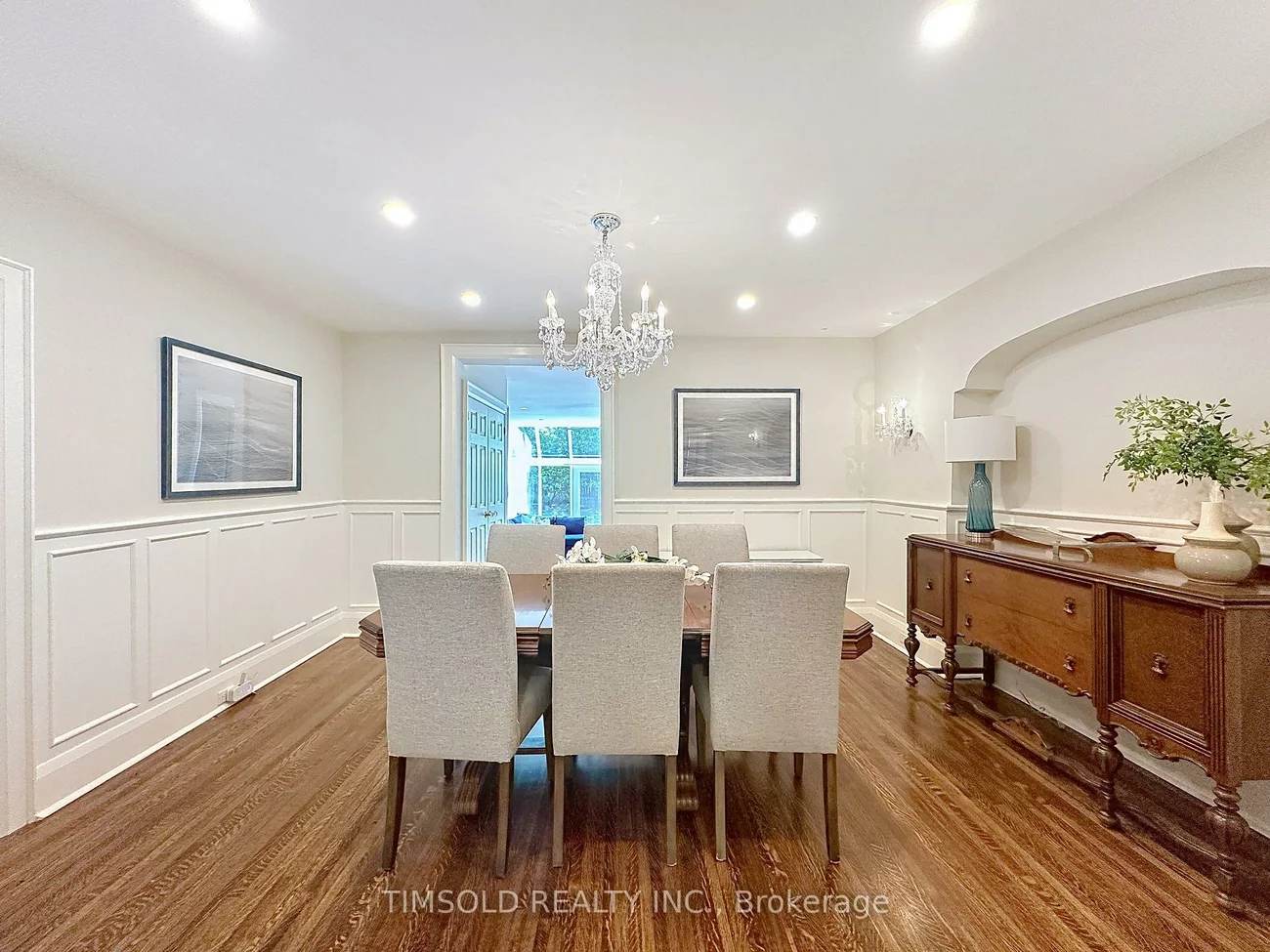 29, Tarlton, Forest Hill South, Toronto