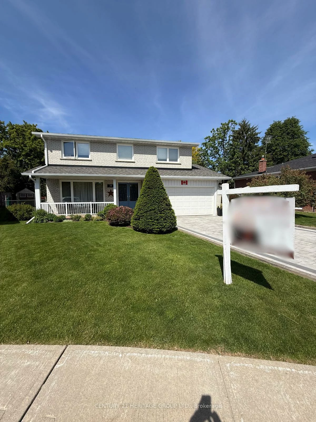 28, Manadon, Newtonbrook West, Toronto