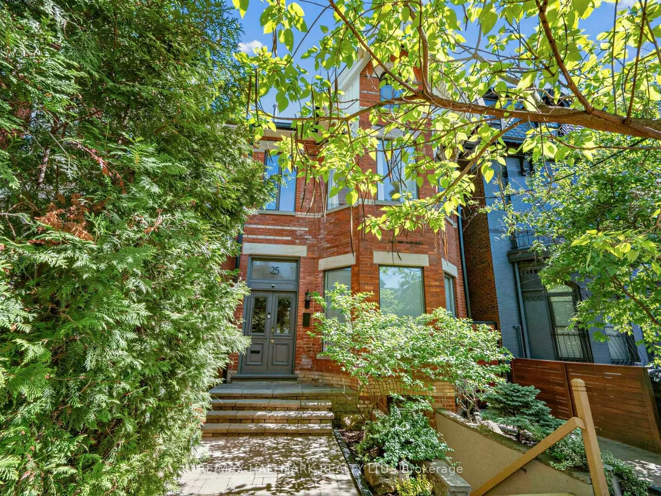 25, Grange, Kensington-Chinatown, Toronto
