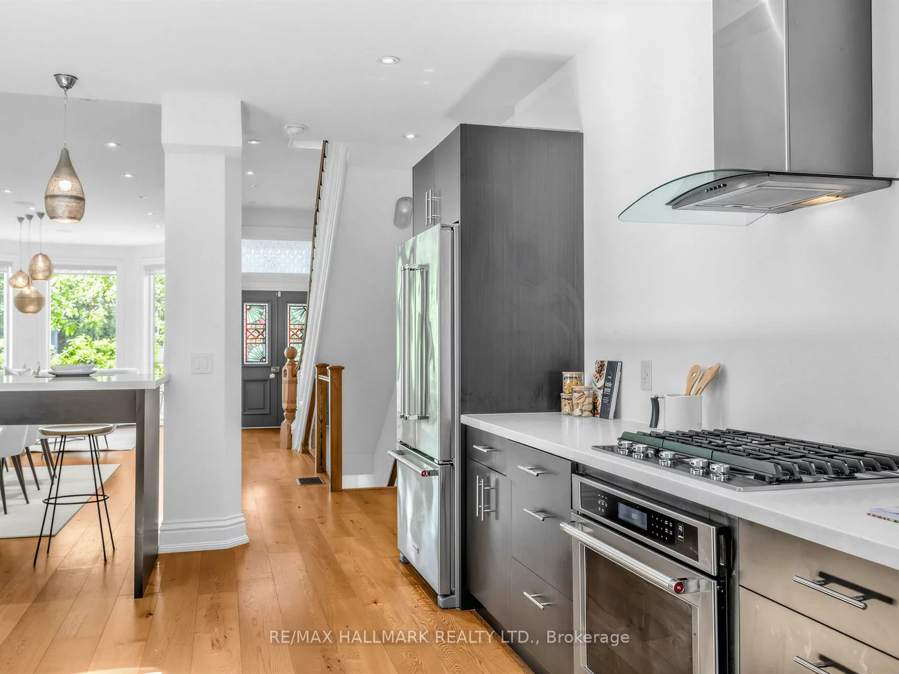 25, Grange, Kensington-Chinatown, Toronto