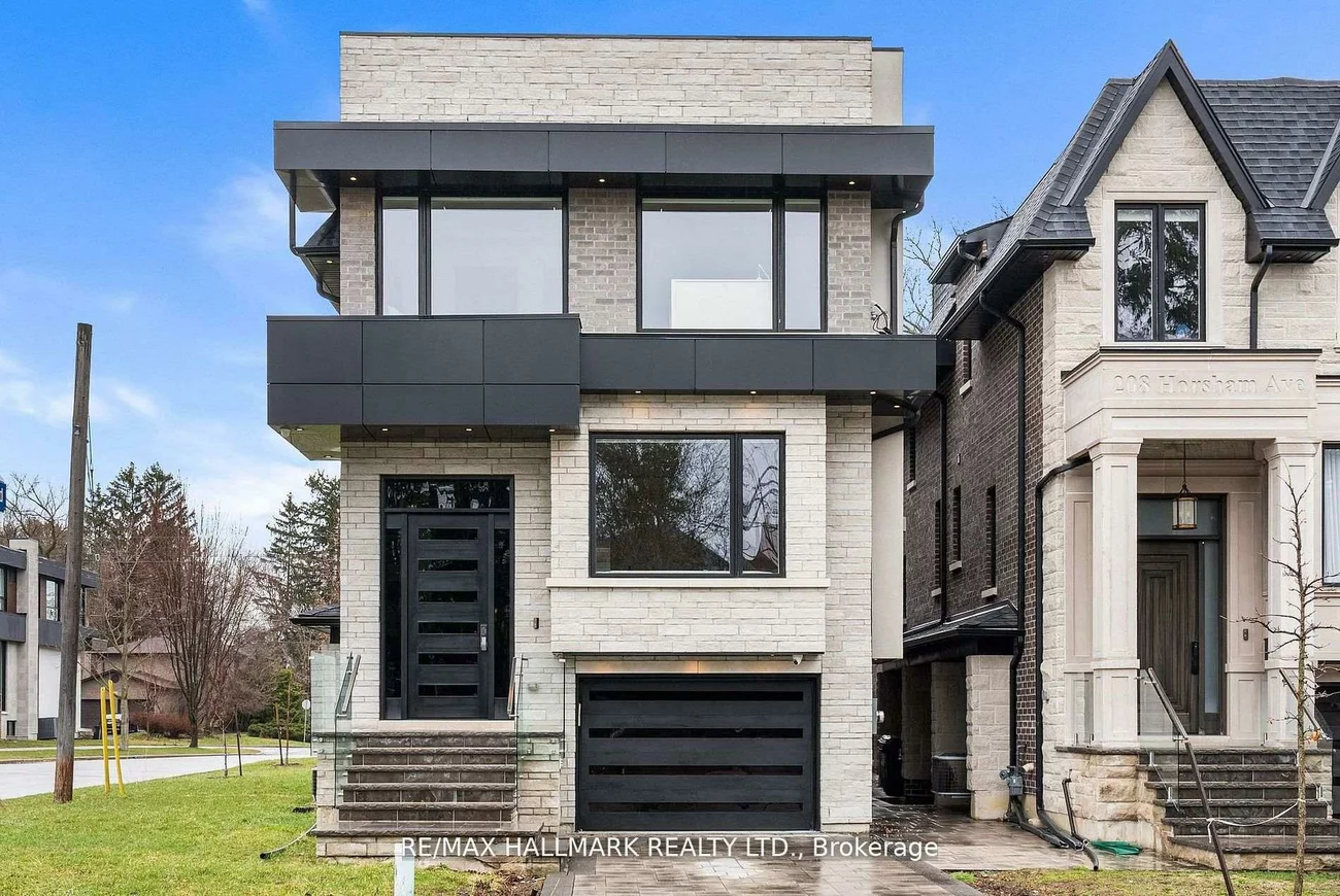 210, Horsham, Willowdale West, Toronto