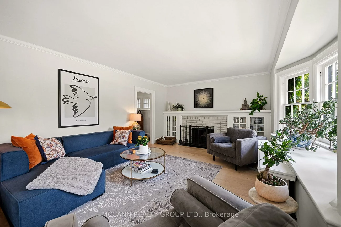 1396, Mount Pleasant, Lawrence Park South, Toronto