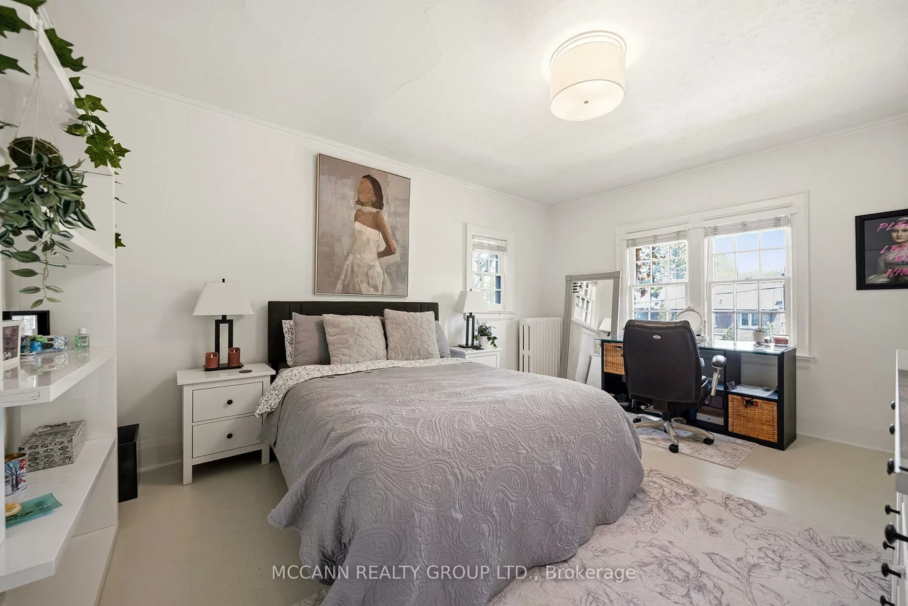 1396, Mount Pleasant, Lawrence Park South, Toronto