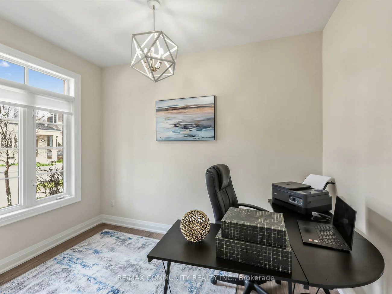 340, Albany, Casa Loma, Toronto