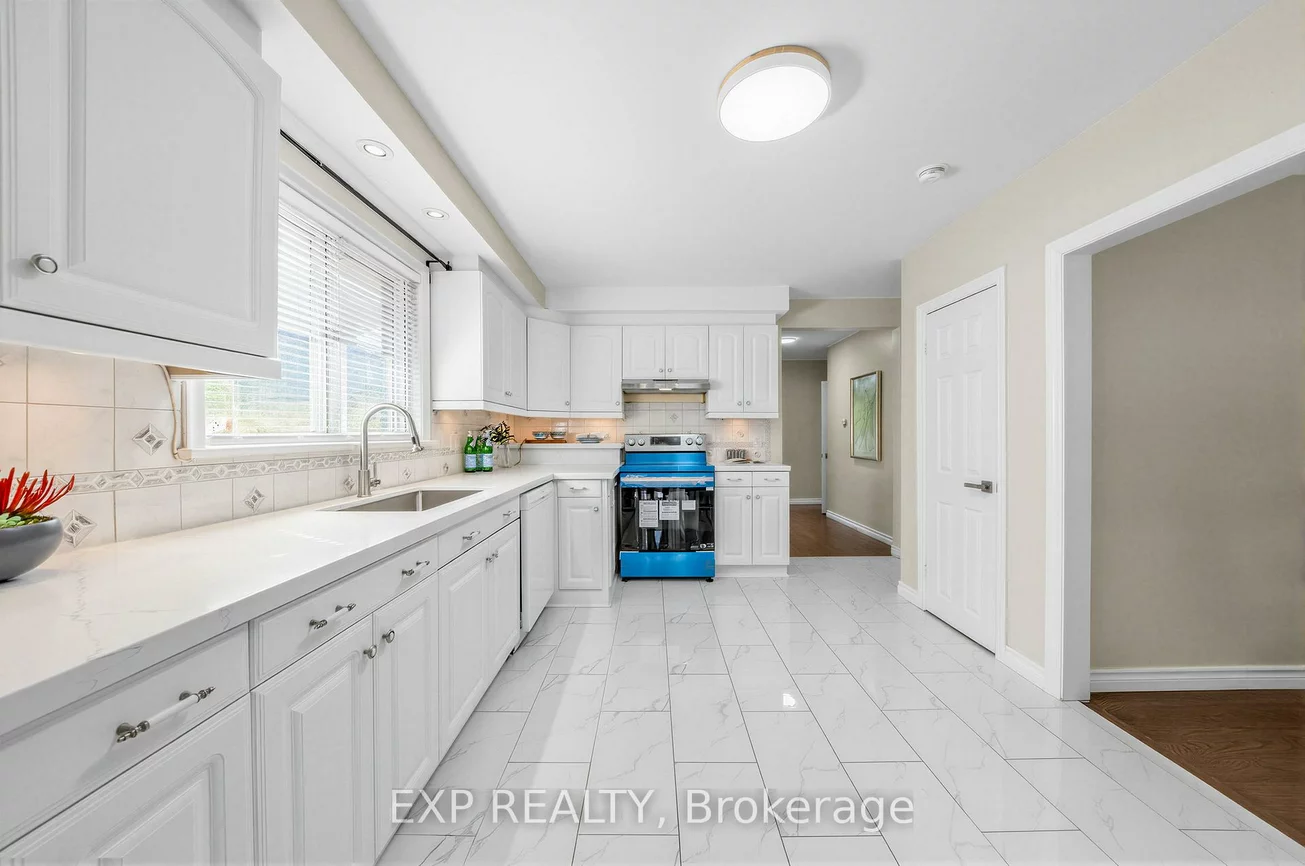 177, Overbrook, Bathurst Manor, Toronto