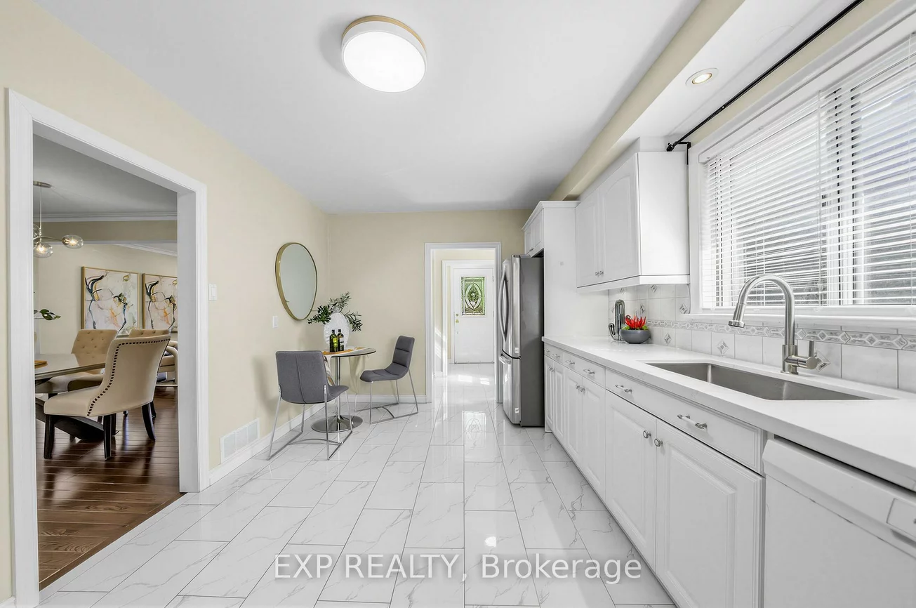 177, Overbrook, Bathurst Manor, Toronto