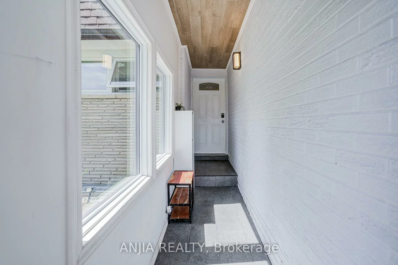 272, McNicoll, Hillcrest Village, Toronto