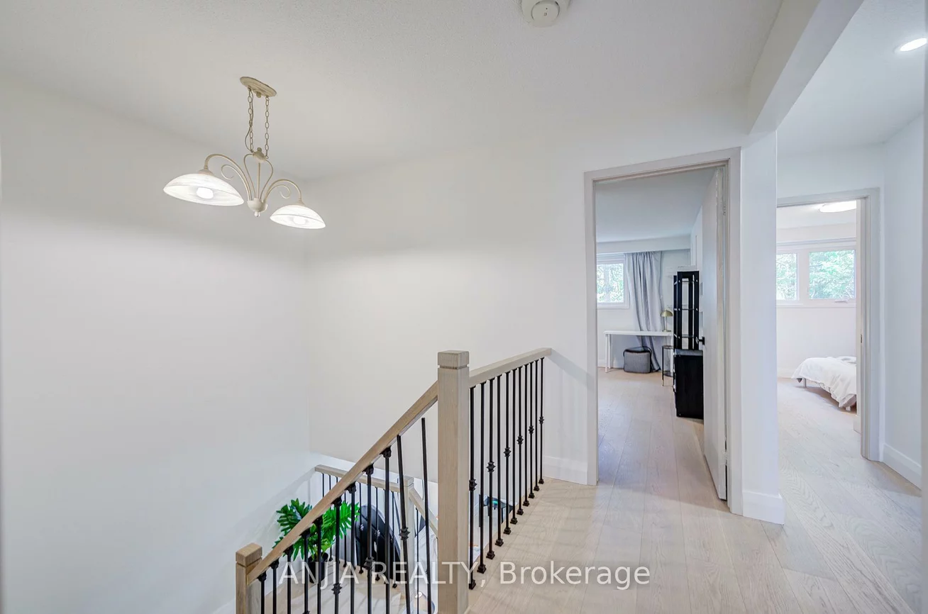 272, McNicoll, Hillcrest Village, Toronto