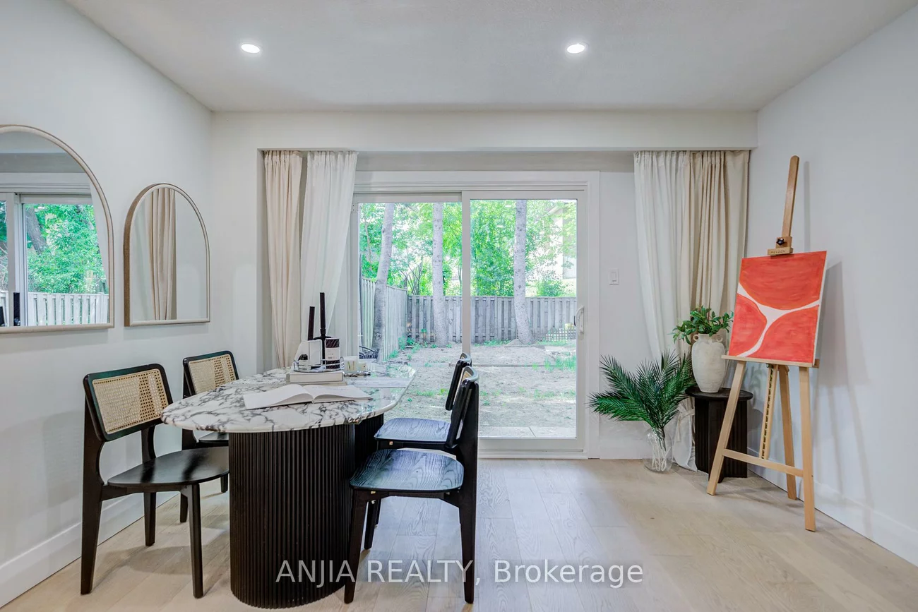 272, McNicoll, Hillcrest Village, Toronto