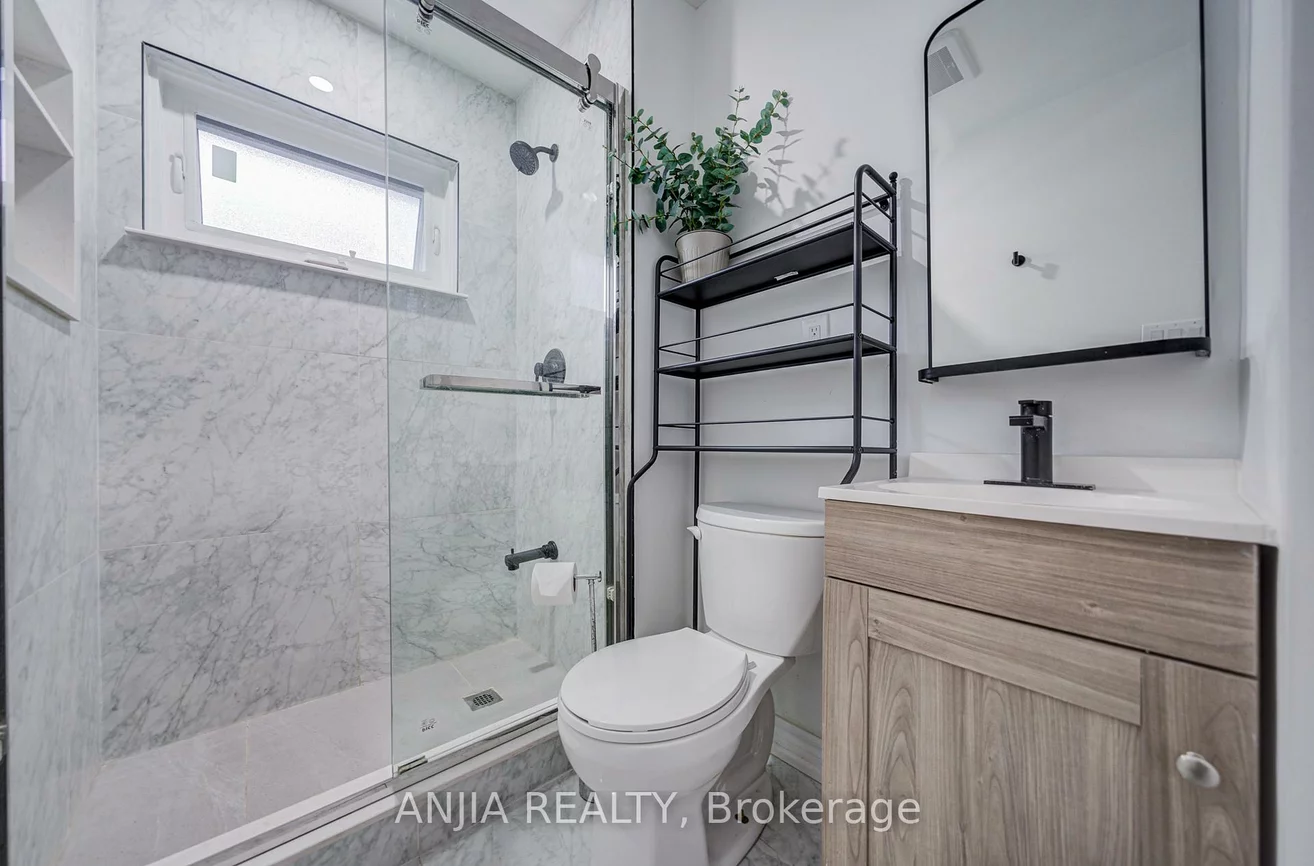 272, McNicoll, Hillcrest Village, Toronto