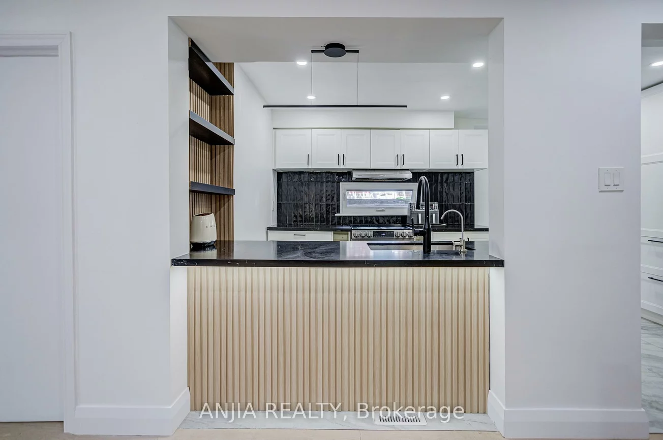 272, McNicoll, Hillcrest Village, Toronto