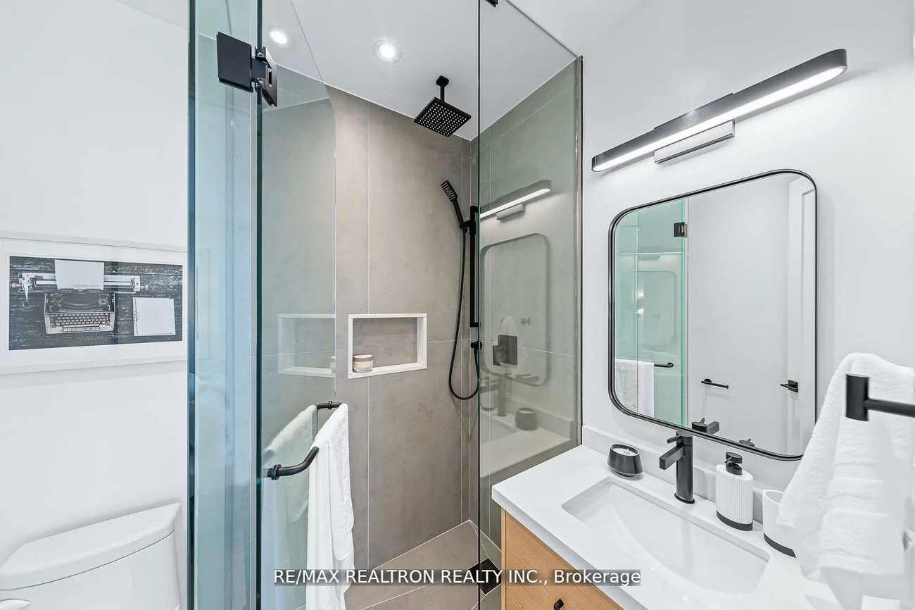 225, Christie, Annex, Toronto